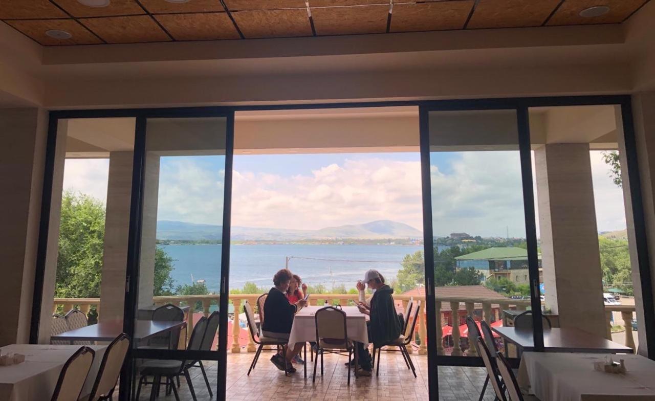 Hotel Ashot Erkat Sevan Exterior photo